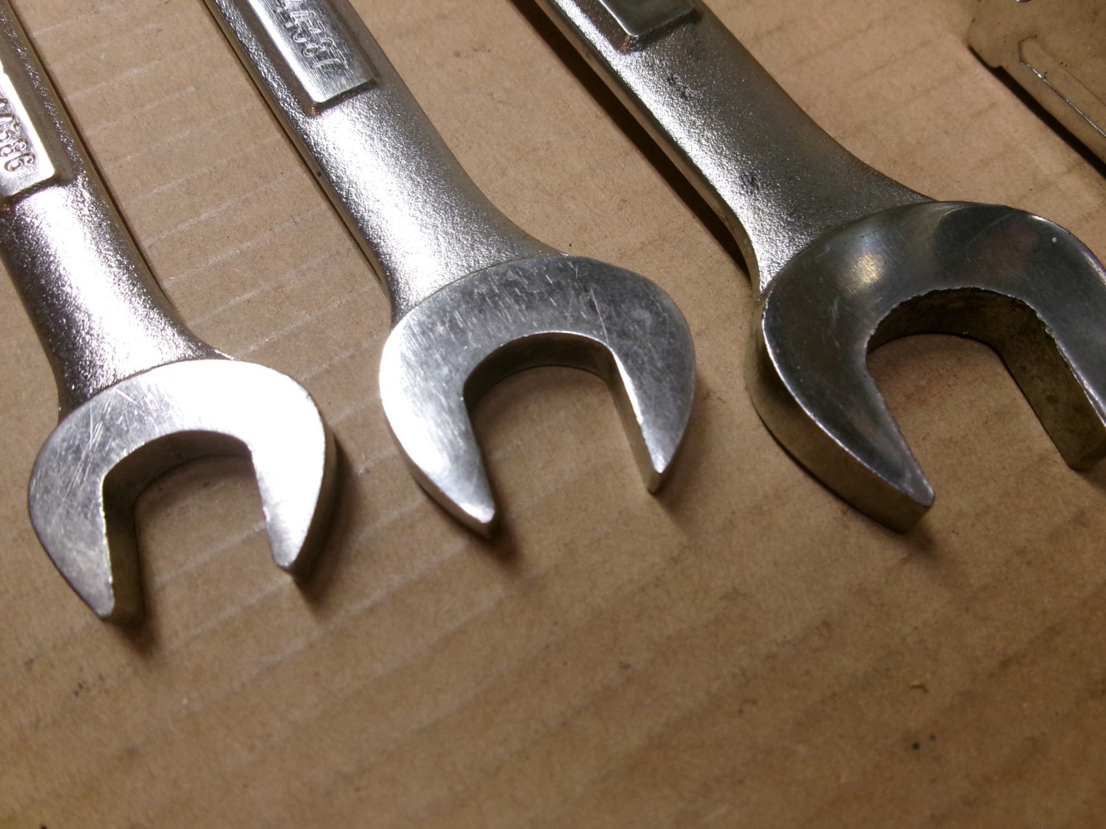 Craftsman 6-Piece 6-Point Metric Combination Wrench Set / Lot