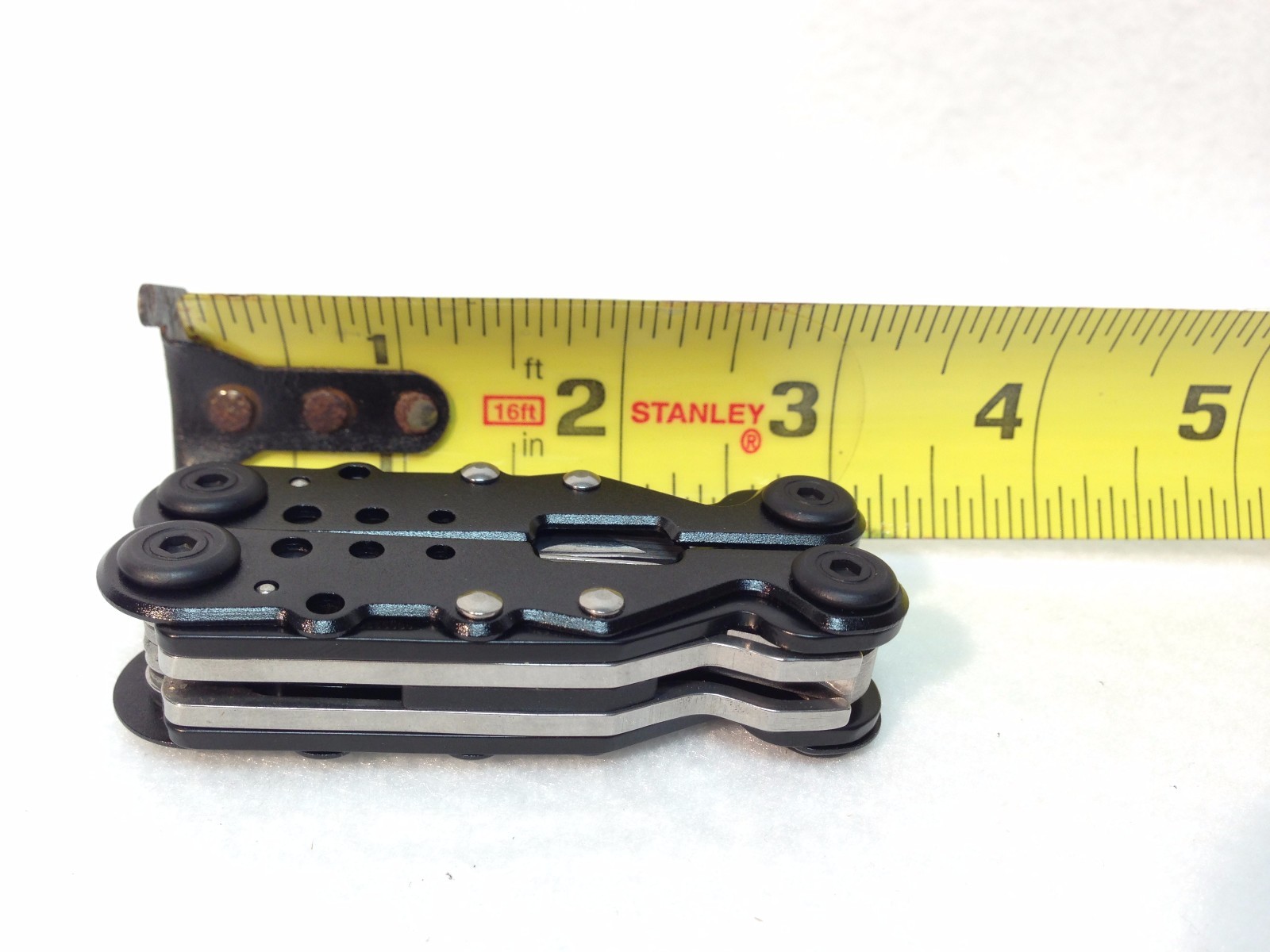 New 13 In 1 Pocket Sized Multi-tool MULTI FUCTION TOOL PLIERS