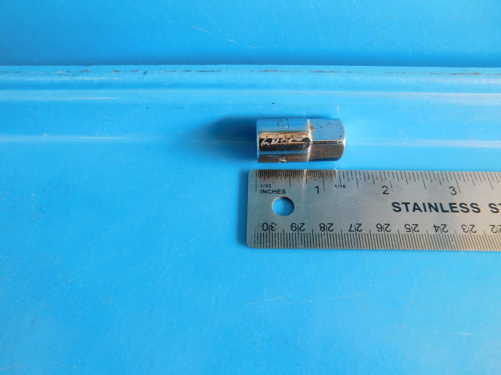 USED, SNAP ON TOOLS 3/8 IN. TO 1/2 IN. ADAPTOR , PART #FV2A