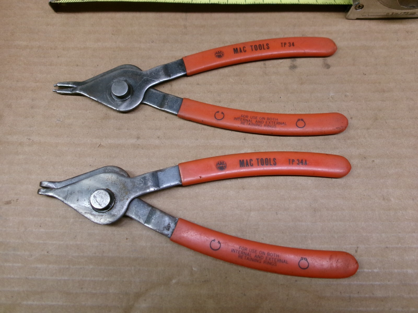 Mac Tools USA 2-Piece Reversibile Snap Ring Pliers No TP43 + TP34A