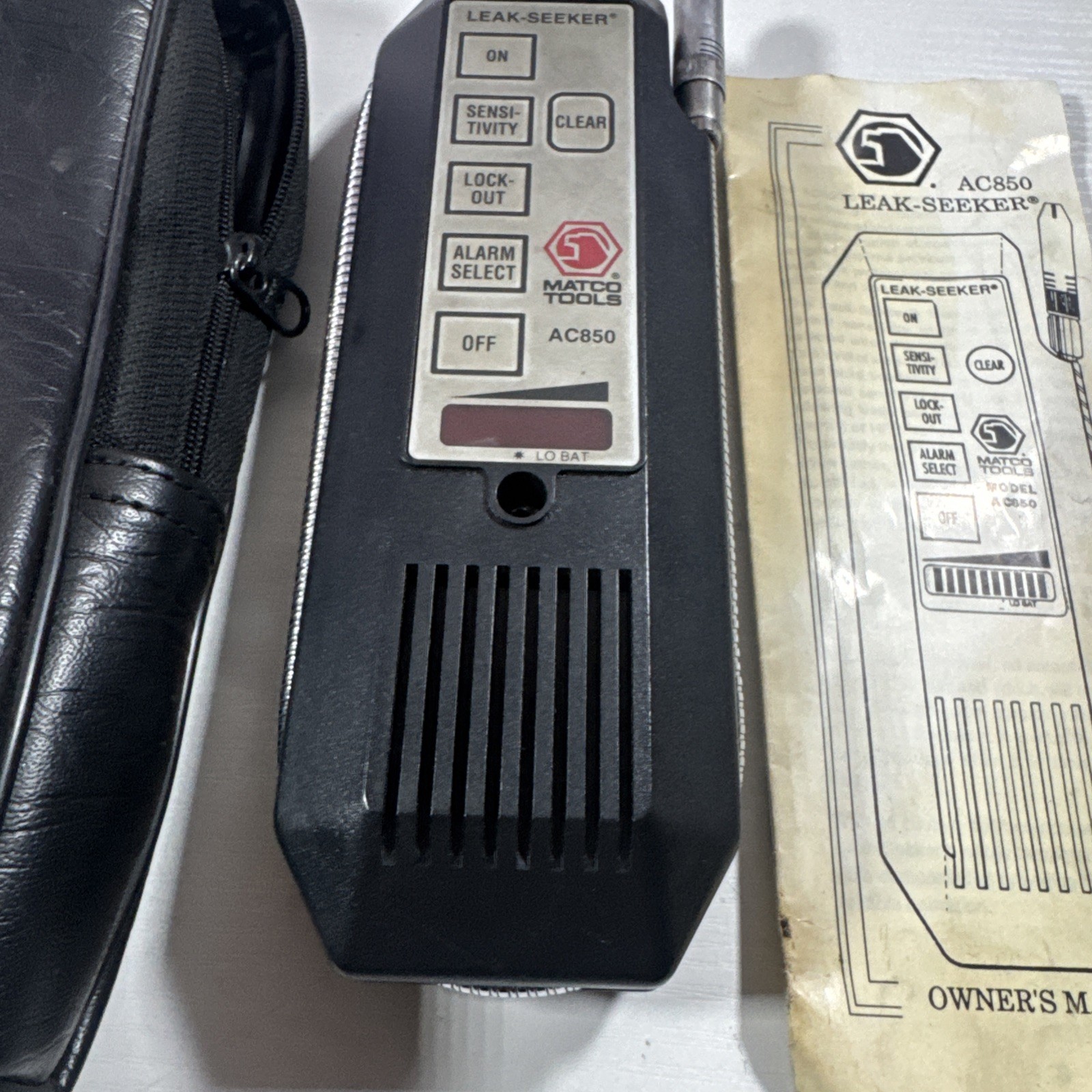 Matco Tools Leak-seeker Ac850 with Case Untested As Is