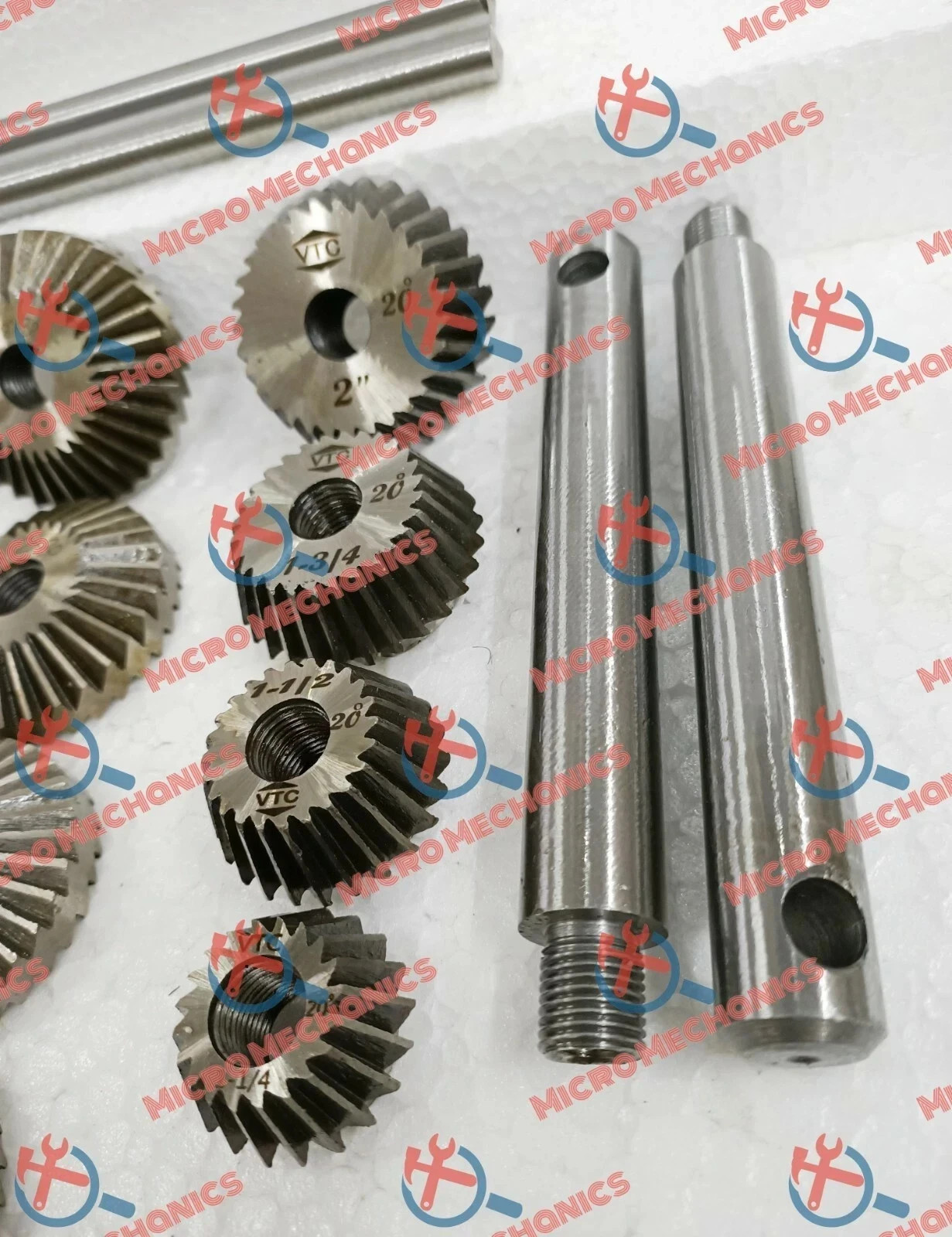 33 pcs HIGH CARBON STEEL VALVE SEAT CUTTER KIT 1.1/8″ TO 2.1/8 45 DEG + 70 DEG