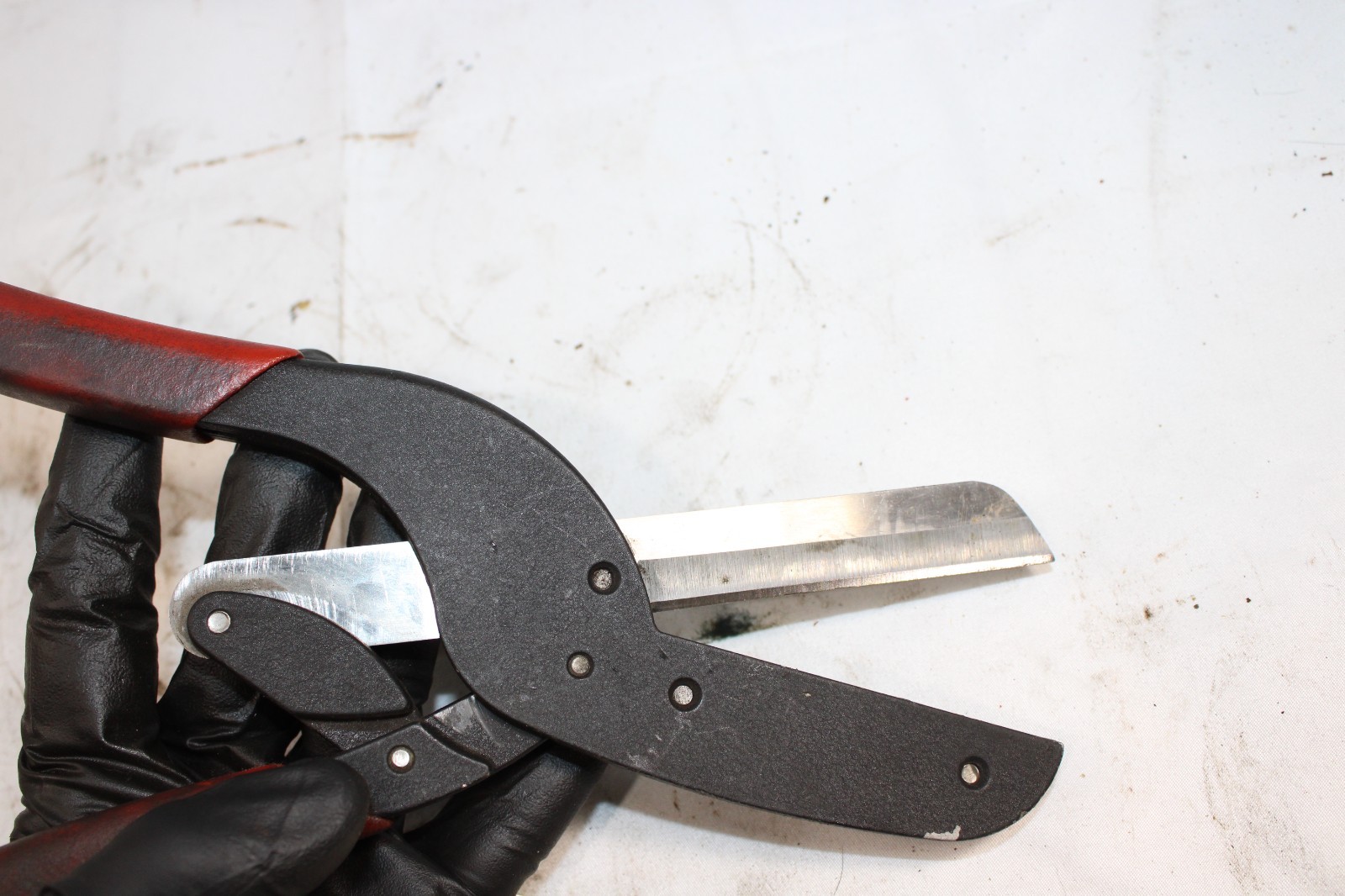 Mac Tools Cutting tool MPC7310 Red handle Black oxide finish