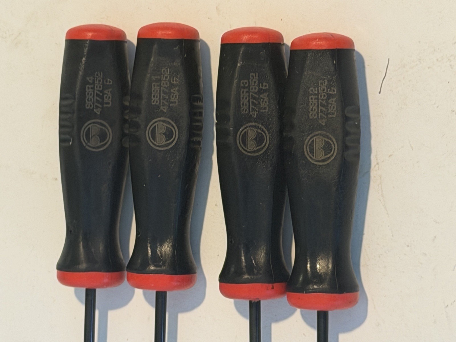 Snap On USA Tools PAK562770 Soft Grip Seal Removal 4 Pc Set SGSR