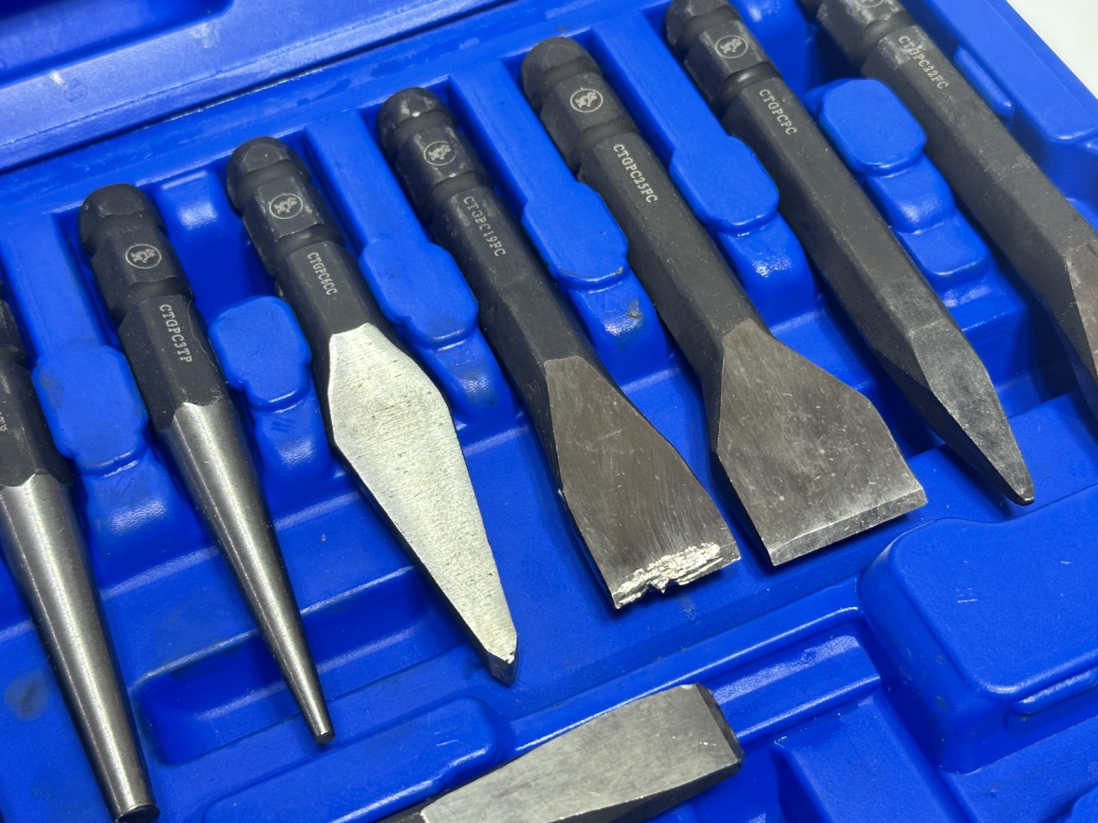 Cornwell Quick Change Drive Handle 14 Piece Punch and Chisel Set CTGPC15KIT
