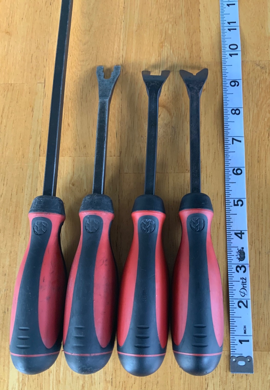 MAC TOOL 4-PC. MAC-GRIP™ UPHOLSTERY TOOL SET