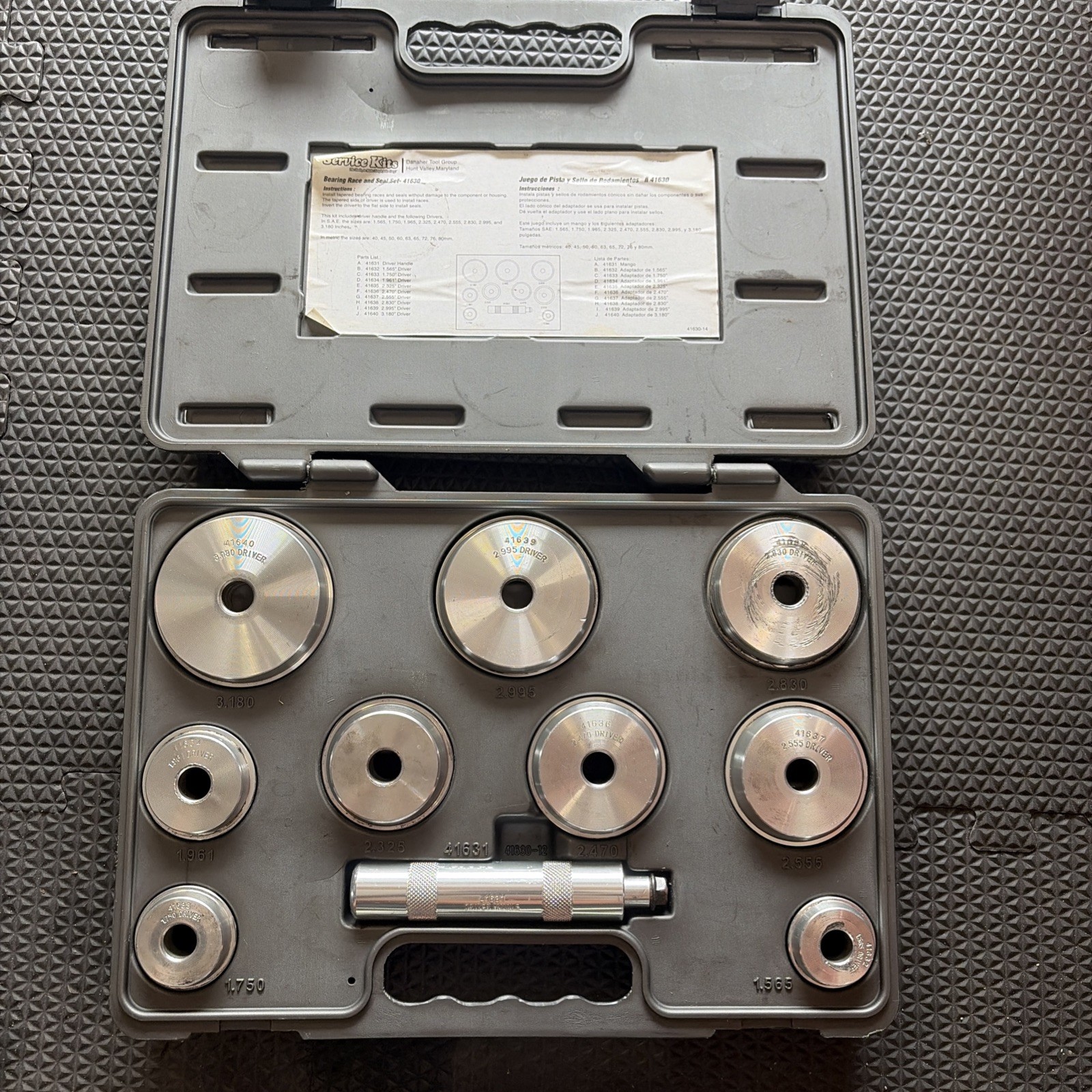 Used KD Tools 41630 Bearing Race & Seal Kit