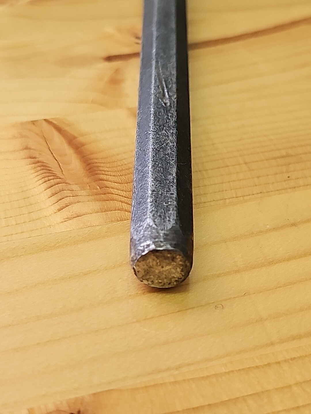 Mac Tools Steel Chisel w/Black-Oxide Finish 1/2″ x 6″ M33