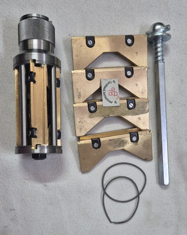 CYLINDER ENGINE HONE KIT 2 1/2″- 5 1/2″ + 4 SET HONING STONES high quality