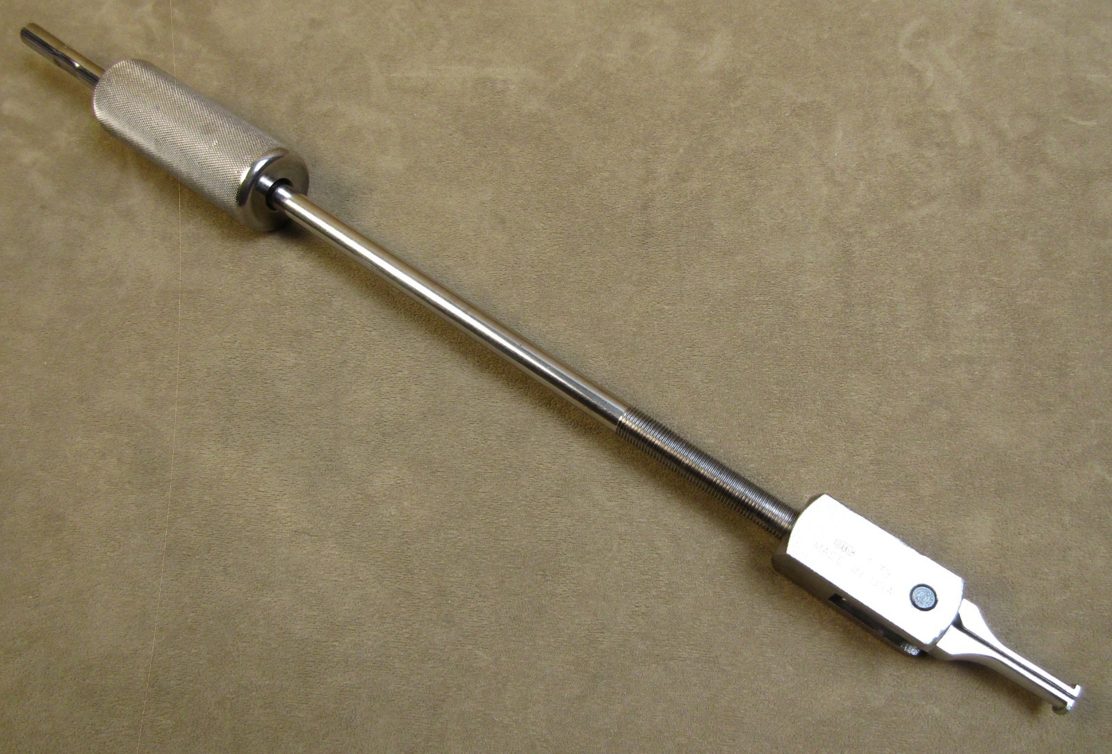 NICE! OTC USA NO.1173 2-JAW INTERNAL BEARING SLIDE HAMMER PULLER 1/2″ to 1-3/8″