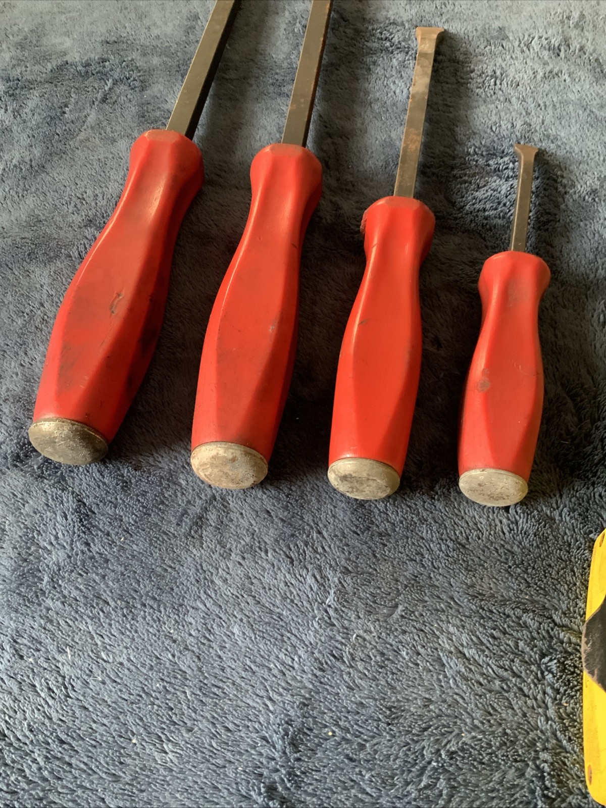 Snap On 4pc Striking Bar Set…red…old School……