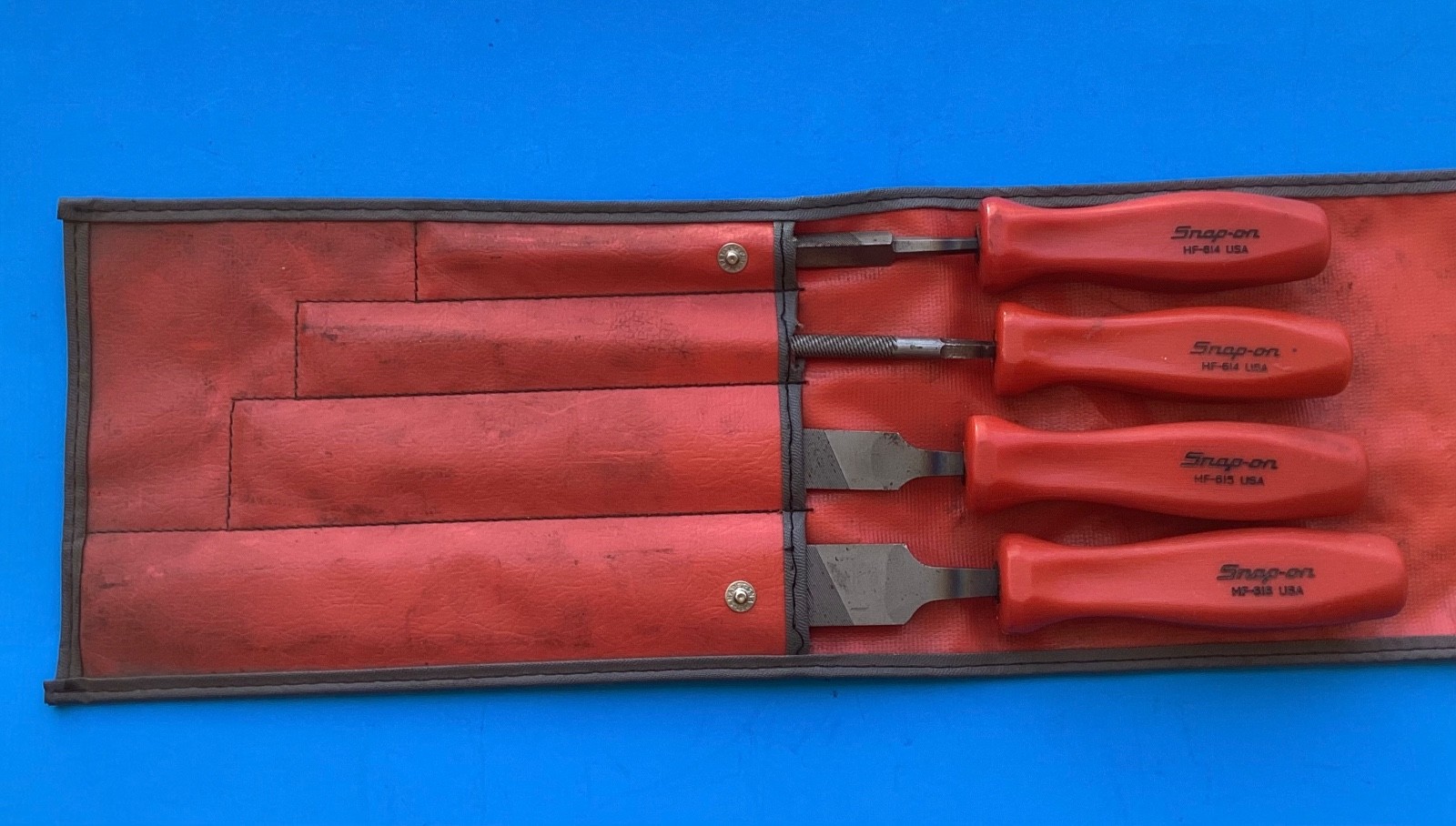 Snap-On Tools USA HBF500 4pc RED Hard Handle File Set & C0416 Pouch Kit Bag