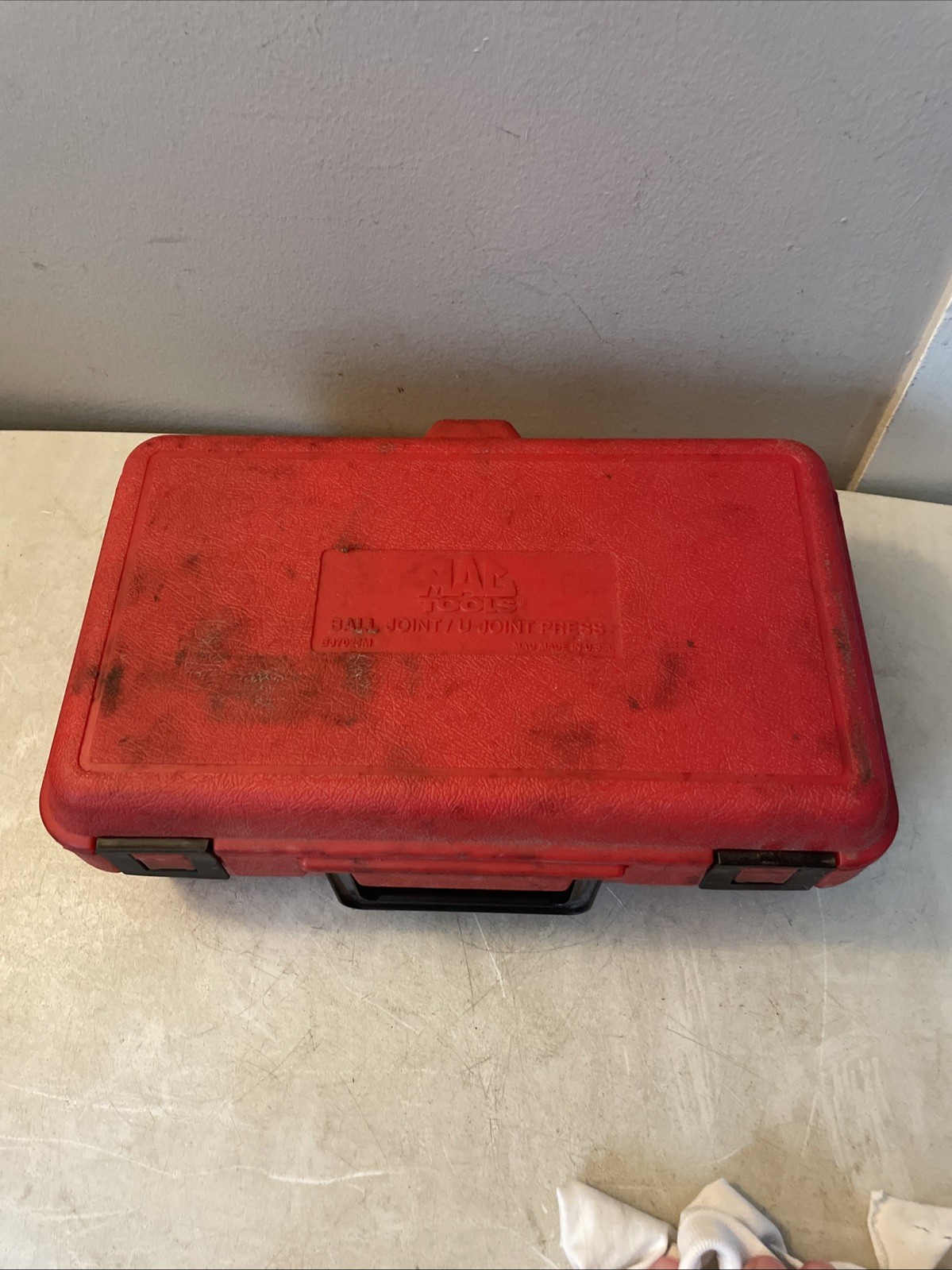 MAC Tools Ball Joint/U-Joint Press Tool Kit – Model No. BJ7025M
