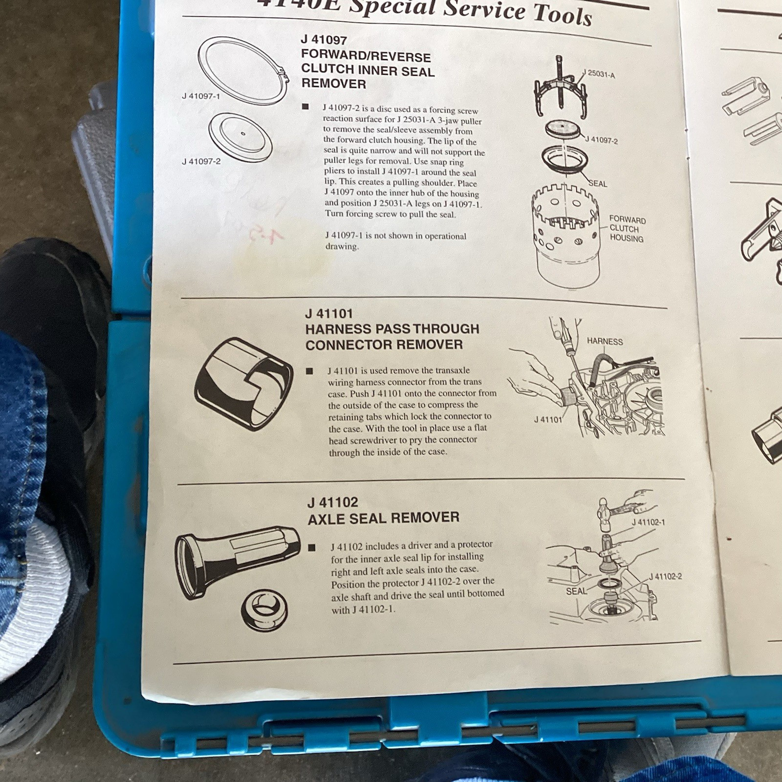 4t40E transaxle special service tools spx kent moore