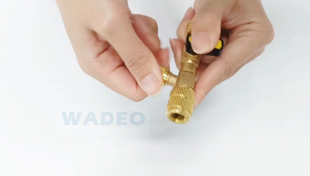 Valve Core Remover Installer Tool – Dual Size 1/4 & 5/16, 20 Valve Cores, 10 Bra