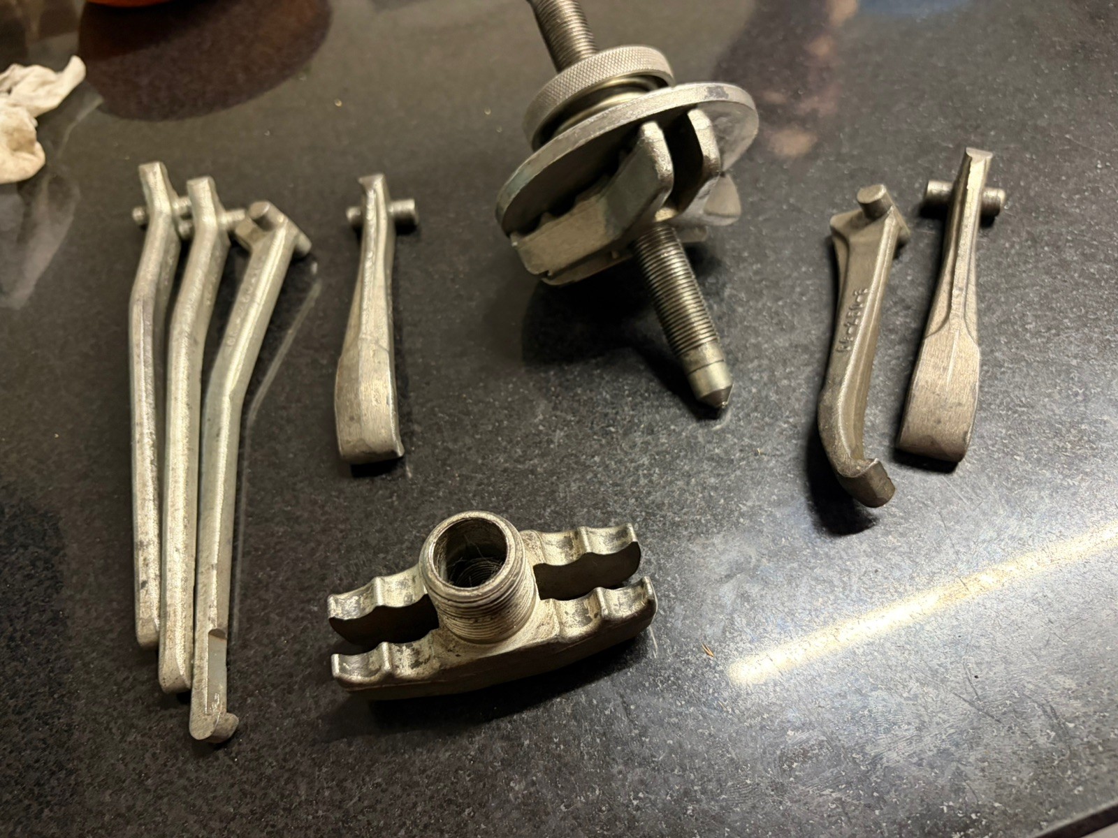 Snap On 13pc Medium-Duty General Purpose Puller Set CJ250