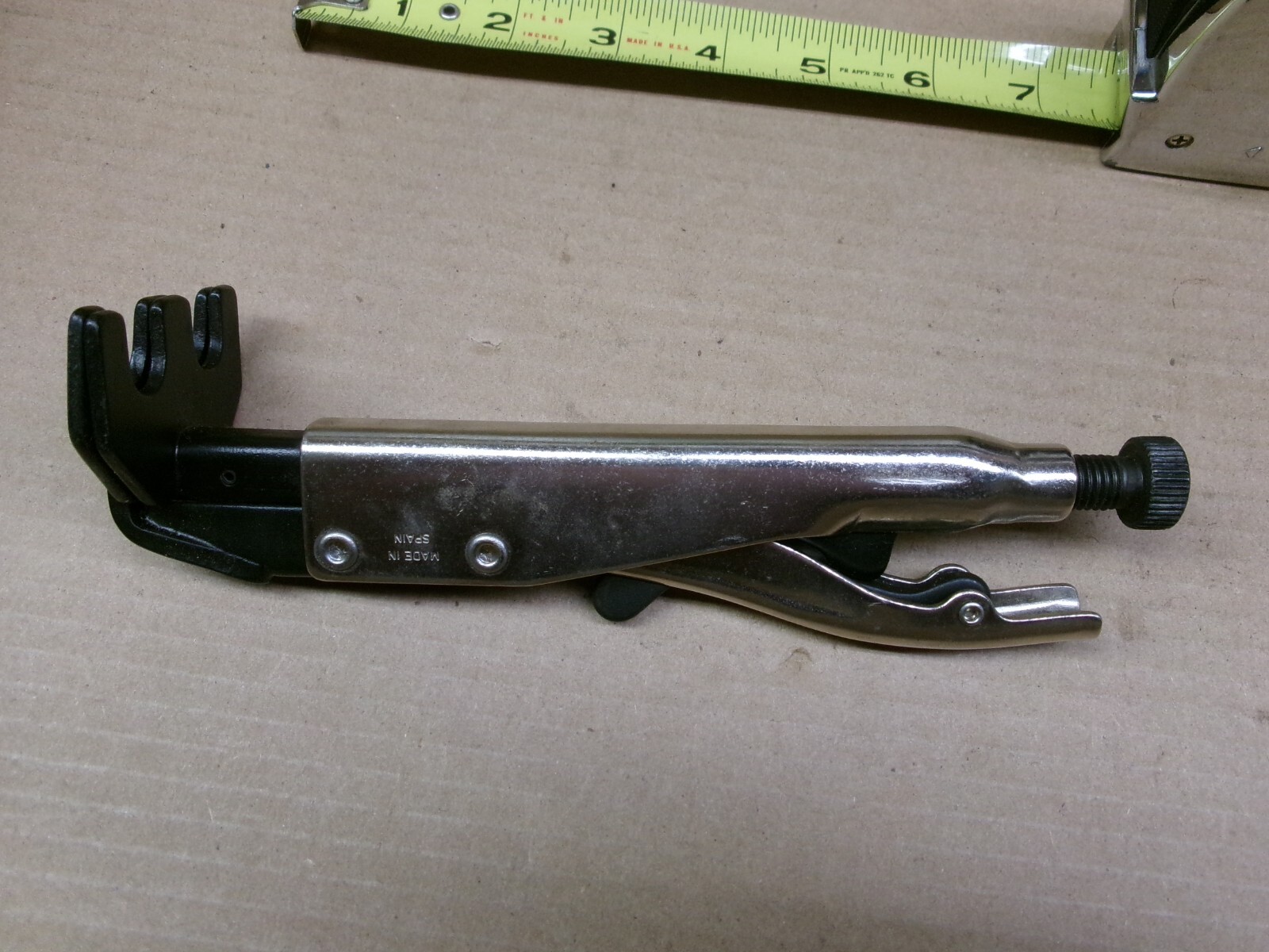 Grip-On 7″ “M” Shaped Axial Locking Chrome Pliers No 92807