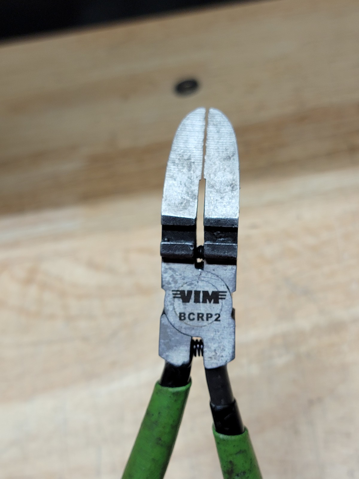 VIM BCRP2 7″ Body Clip Removal Plier And Cutter Hand Tool