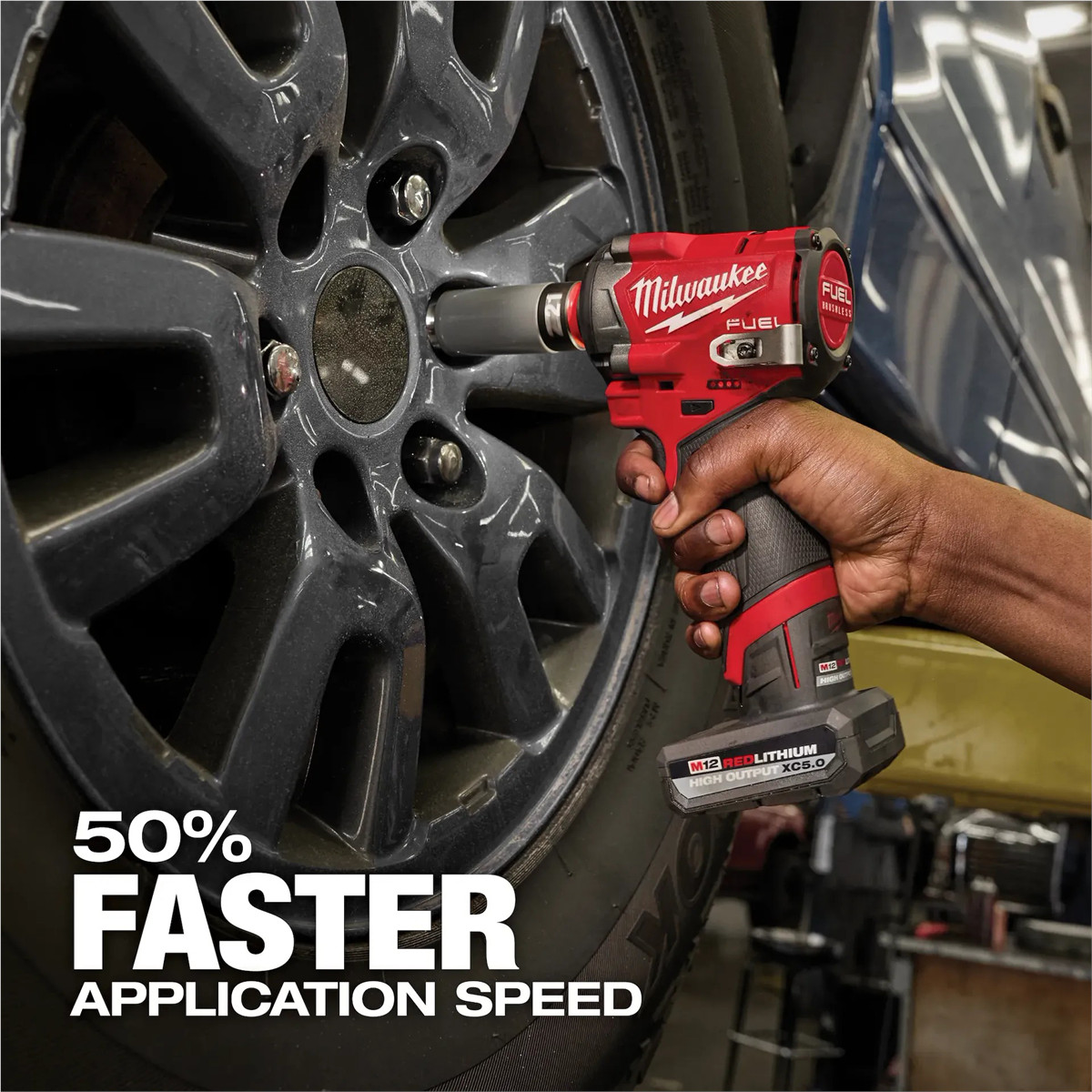 Milwaukee 2563-20 M12 FUEL 1/2 Inch Stubby Impact Wrench 550 Ft Lbs Compact
