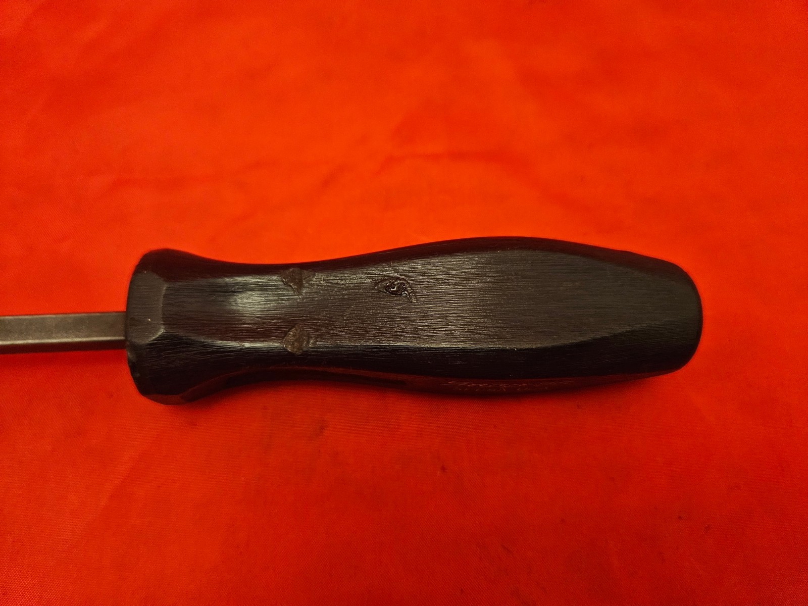 Snap-on SPB8A 7.5″ Curved Head Pry Bar Prybar Black Hard Handle USA S9