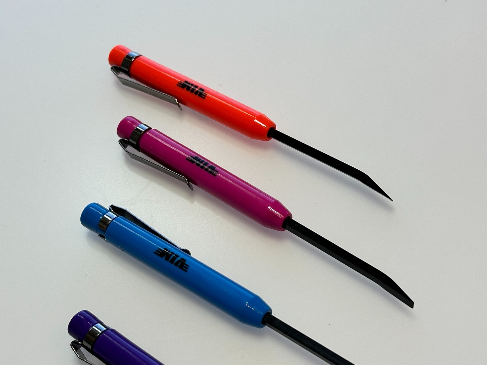 VIM Tools 5pc Mini Pocket Pry Bar Set w/Pocket Clip & Magnet (ALL MULTI-COLORS)