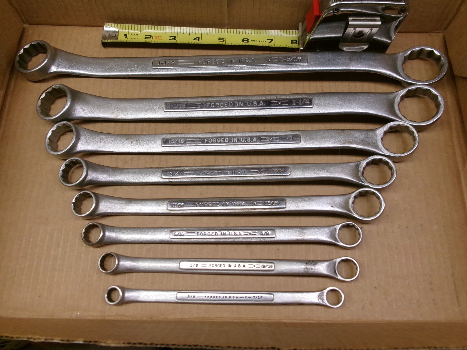 Craftsman USA 8-Piece Double Box End Slight Offset SAE Wrench Set 3/8 – 1-5/16″