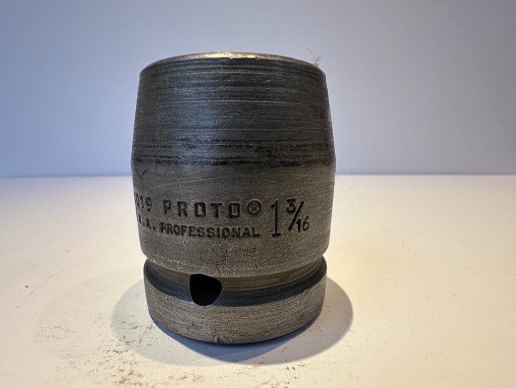 Proto Professional USA 1″ Drive 1-3/16″ 6-Point Impact Socket No 10019 Used