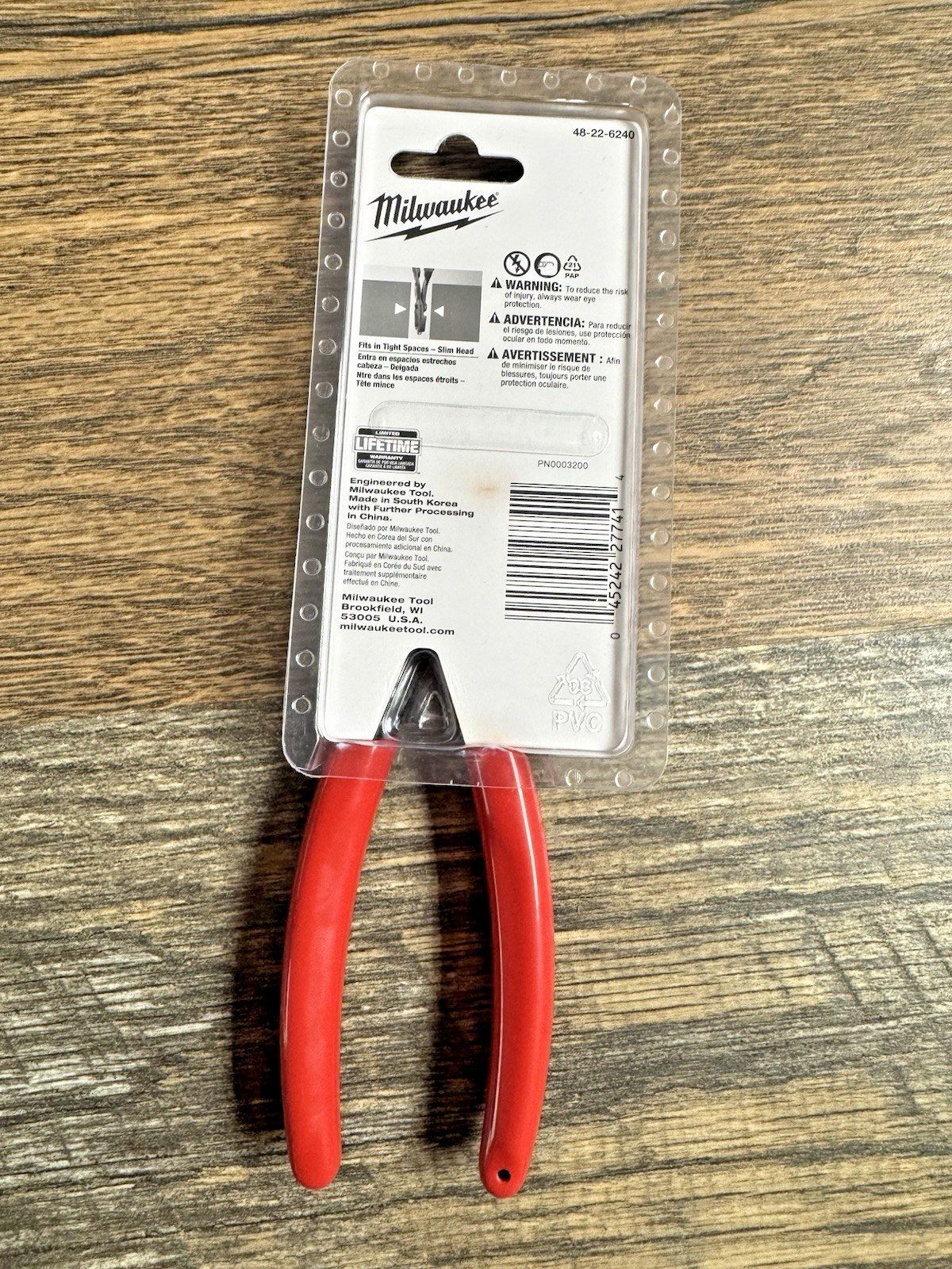 Milwaukee Tools 48-22-6240, 8″ Slip Joint Multi-Function Screw Extraction Pliers
