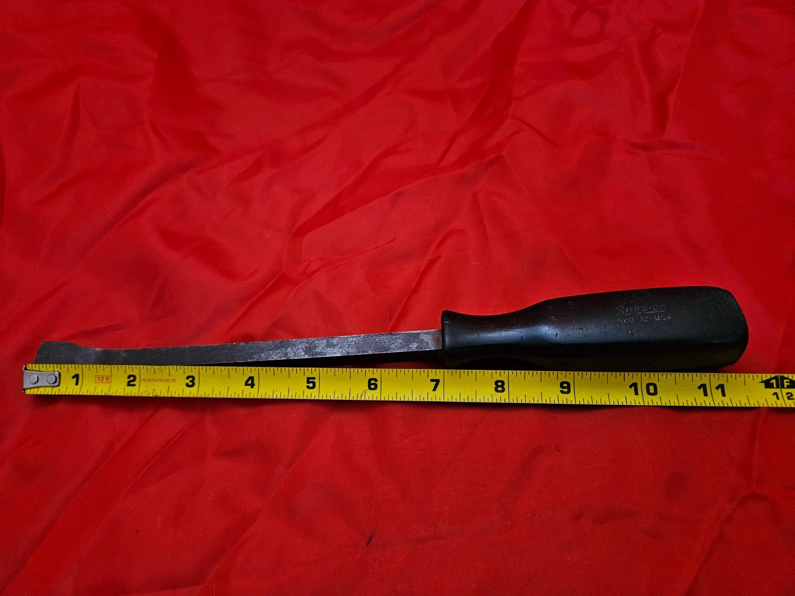 Snap-on SPB12 11.25″ Curved Head Pry Bar Prybar Black Hard Handle USA S17