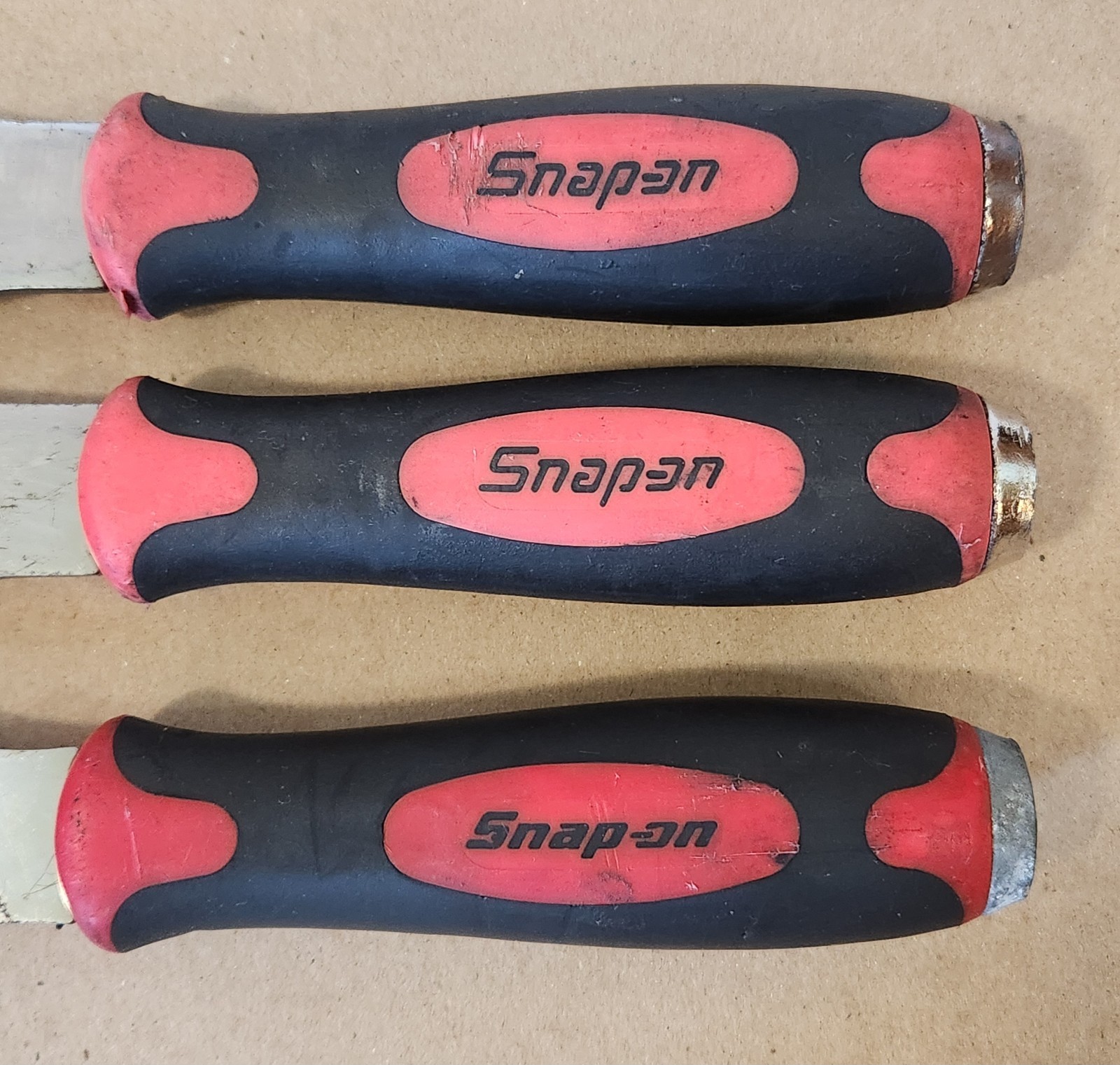 Snap On PKNC300 3 Piece Soft Grip Striking Scraper Set RED