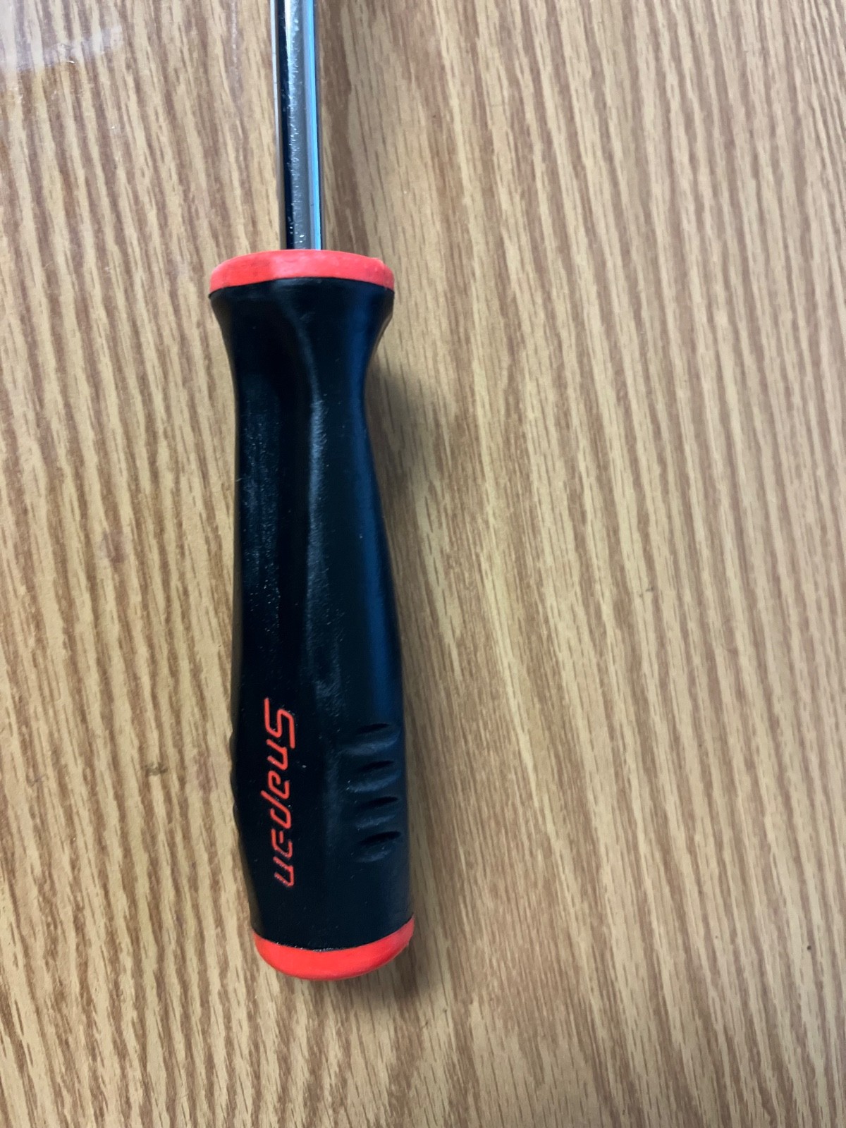 SNAP ON – SGA1711A – LONG HANDLE HOSE PICK WITH RED/BLACK CUSHION GRIP – LOC#194