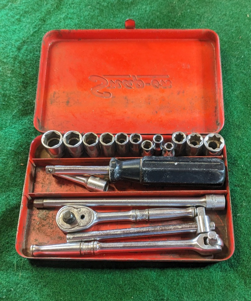 Snap On 1/4″ 19 Piece Ratchet?Socket Set Has I Date 1961